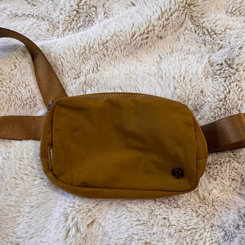 lululemon athletica Brown Belt Bag Minimalist Design